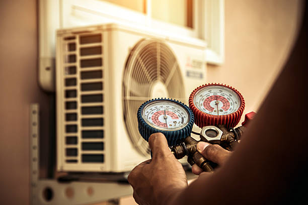 Professional Hvac Installation technician working in Pevely, MO
